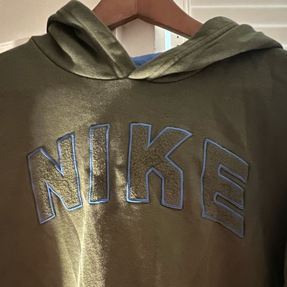 vintage looking nike hoodie